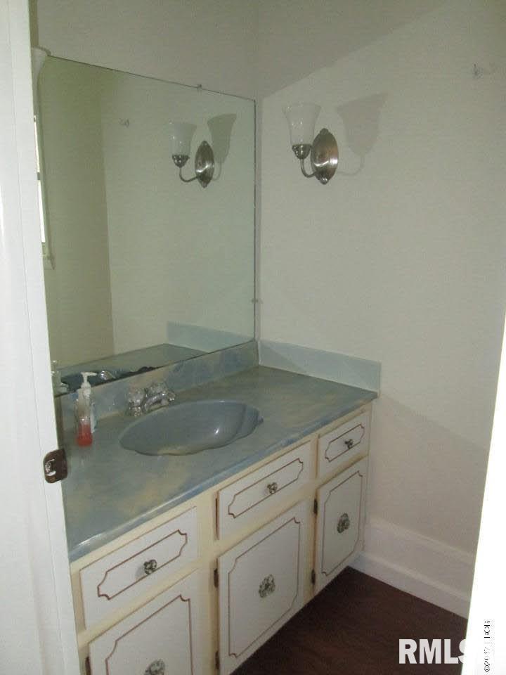 16486 Pittsburg Road Pittsburg, IL 62974 - Photo 9 of 25