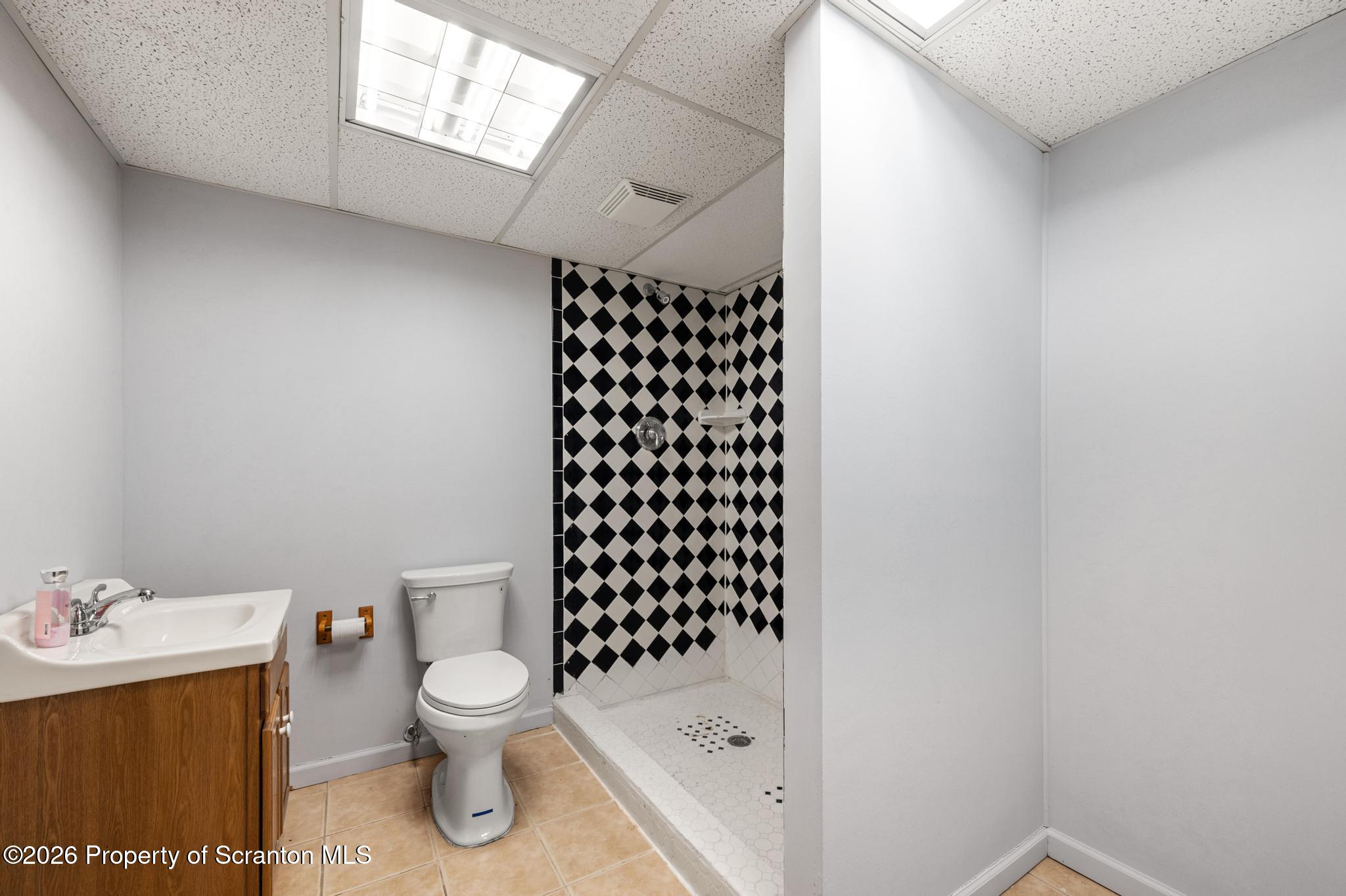 434 Hemlock Road Waymart, PA 18472 - Photo 47 of 130 DSC_9003