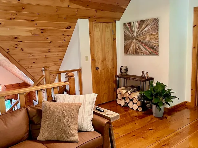 $3,750 | 5451 River Road, Arlington, VT 05250