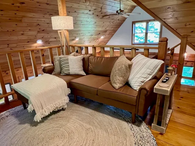 $3,750 | 5451 River Road, Arlington, VT 05250