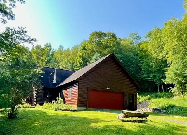 $3,750 | 5451 River Road, Arlington, VT 05250