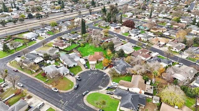 $339,900 | 1915 Tracy Court, Modesto, CA 95350