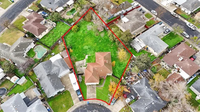 $339,900 | 1915 Tracy Court, Modesto, CA 95350