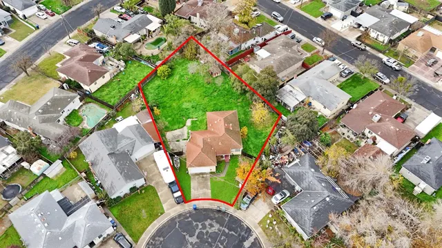 $339,900 | 1915 Tracy Court, Modesto, CA 95350