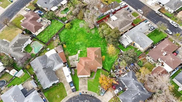 $339,900 | 1915 Tracy Court, Modesto, CA 95350