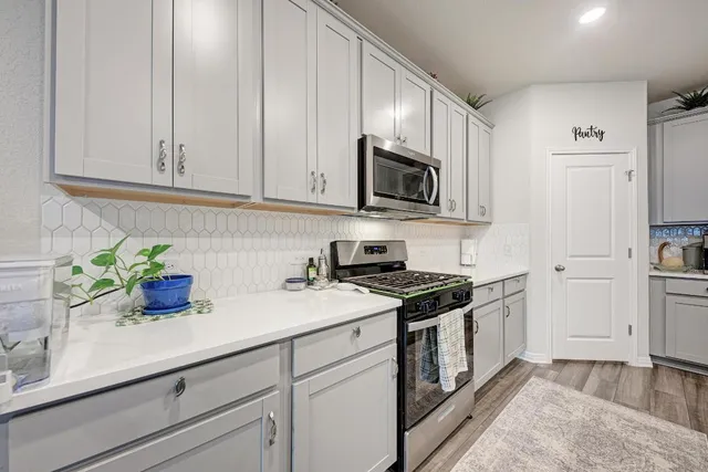 $2,950 | 1646 Homestead Farms Drive, Round Rock, TX 78665