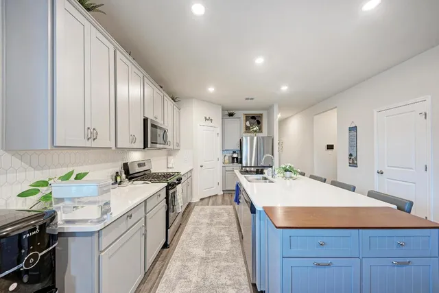 $2,950 | 1646 Homestead Farms Drive, Round Rock, TX 78665