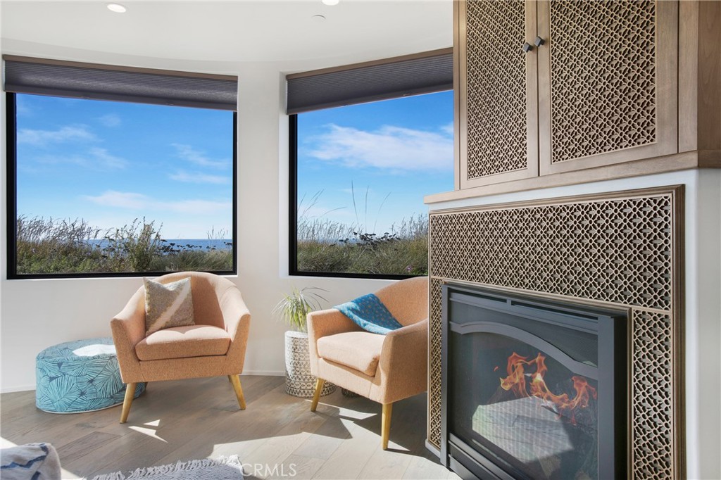 825 Coast View Drive Laguna Beach, CA 92651 - Photo 36 of 63 a outdoor living room with furniture