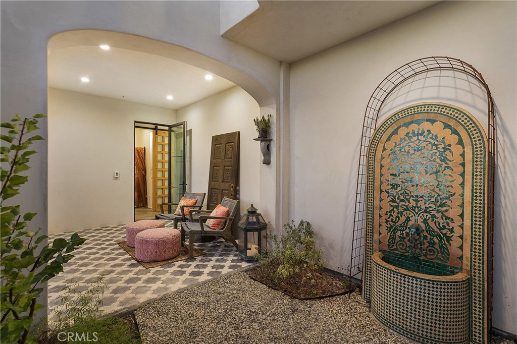 825 Coast View Drive Laguna Beach, CA 92651 - Photo 48 of 63