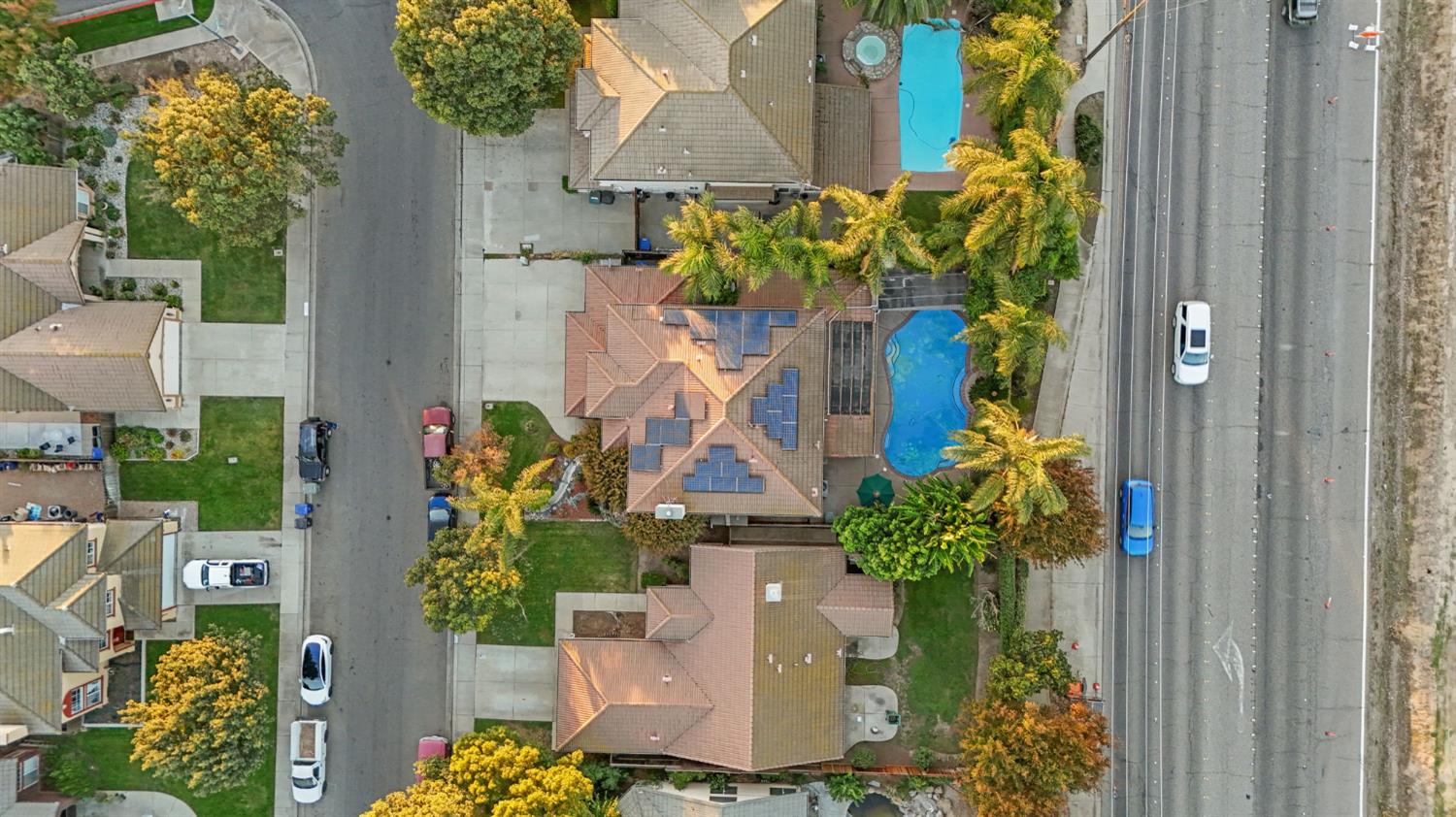 2805 Medinah Way Modesto, CA 95355 - Photo 35 of 39 a vase of flowers flowers sitting in front of a door