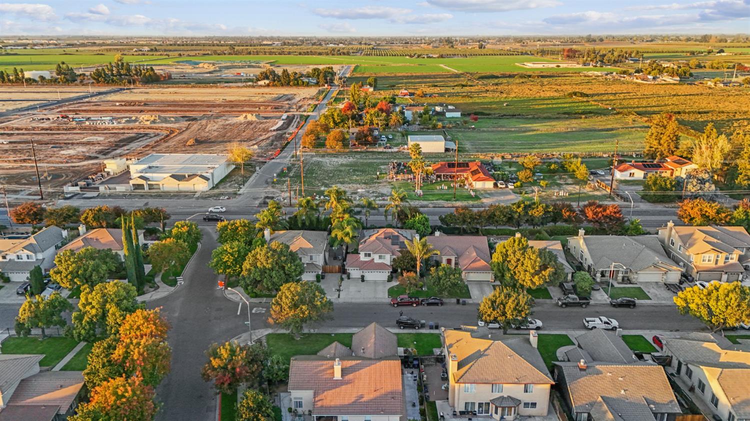 2805 Medinah Way Modesto, CA 95355 - Photo 37 of 39 a view of a city with an ocean view