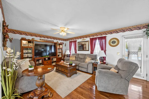 $275,000 | 23 Brandon Lane, Chatsworth, GA 30705