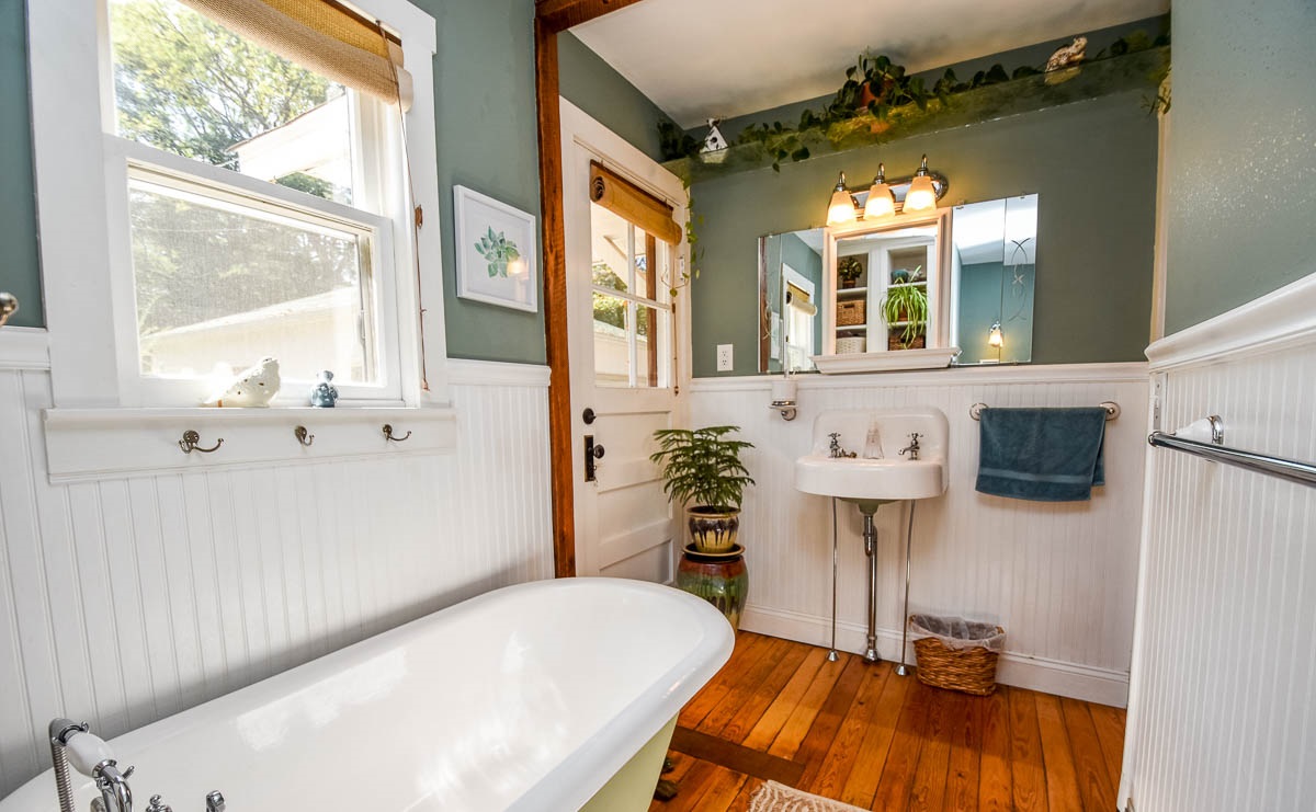 3296 East Rhorer Road Bloomington, IN 47401 - Photo 15 of 32 Gallery Image 15