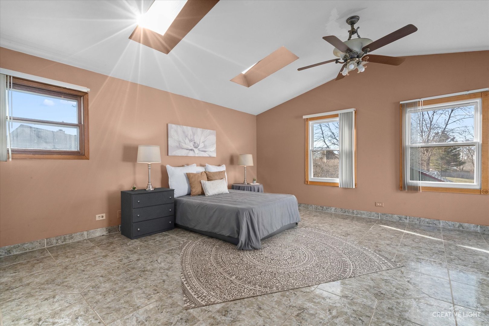 100 Augusta Road Oswego, IL 60543 - Photo 9 of 30 Gallery Image 9