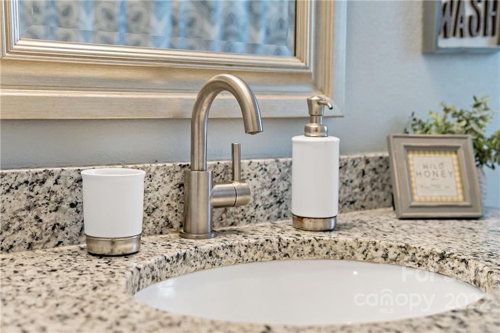 181 Hill Road Marion, NC 28752 - Photo 26 of 35 Gallery Image 26