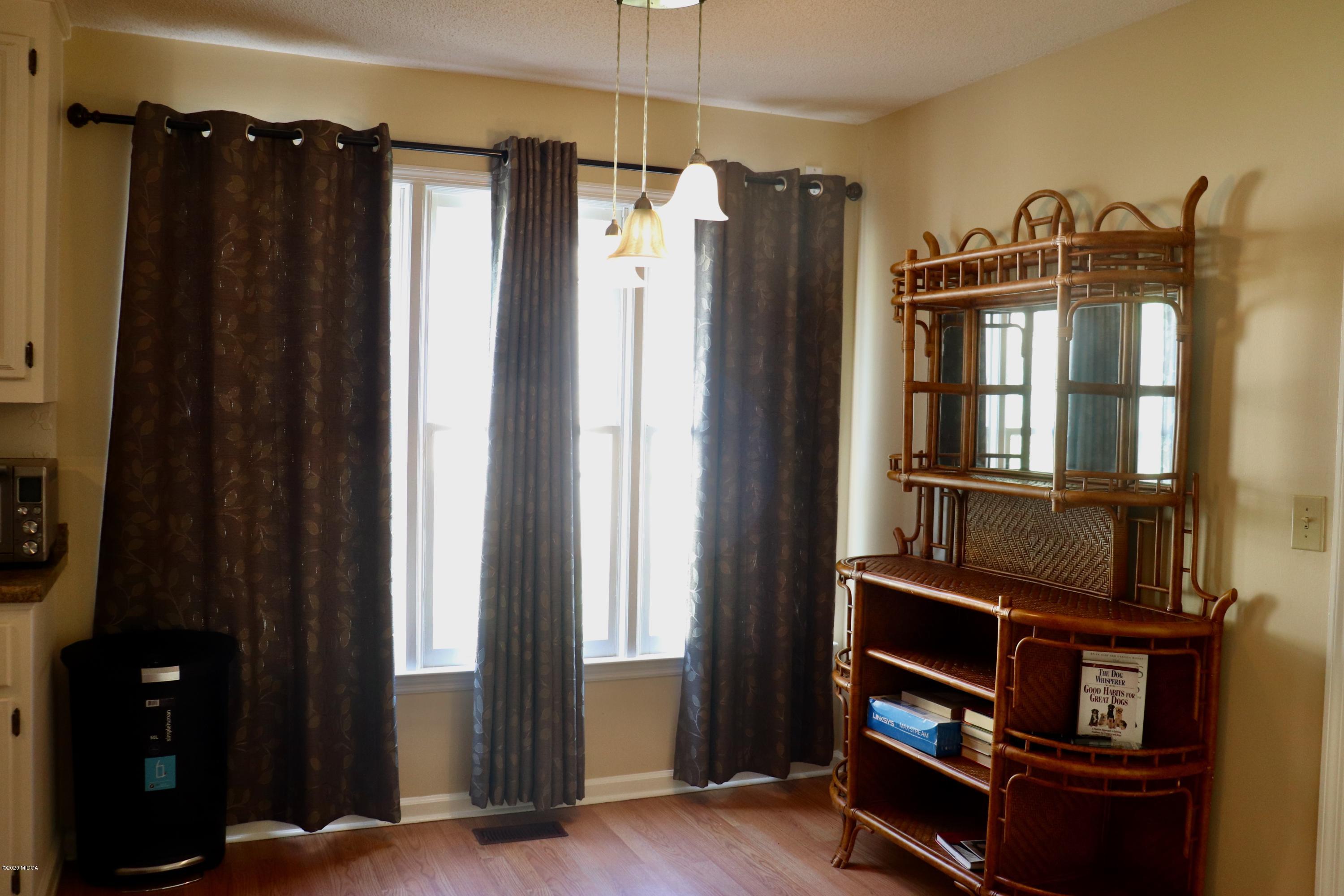 130 Springfield Boulevard Macon, GA 31210 - Photo 10 of 23 10-BREAKFAST 1