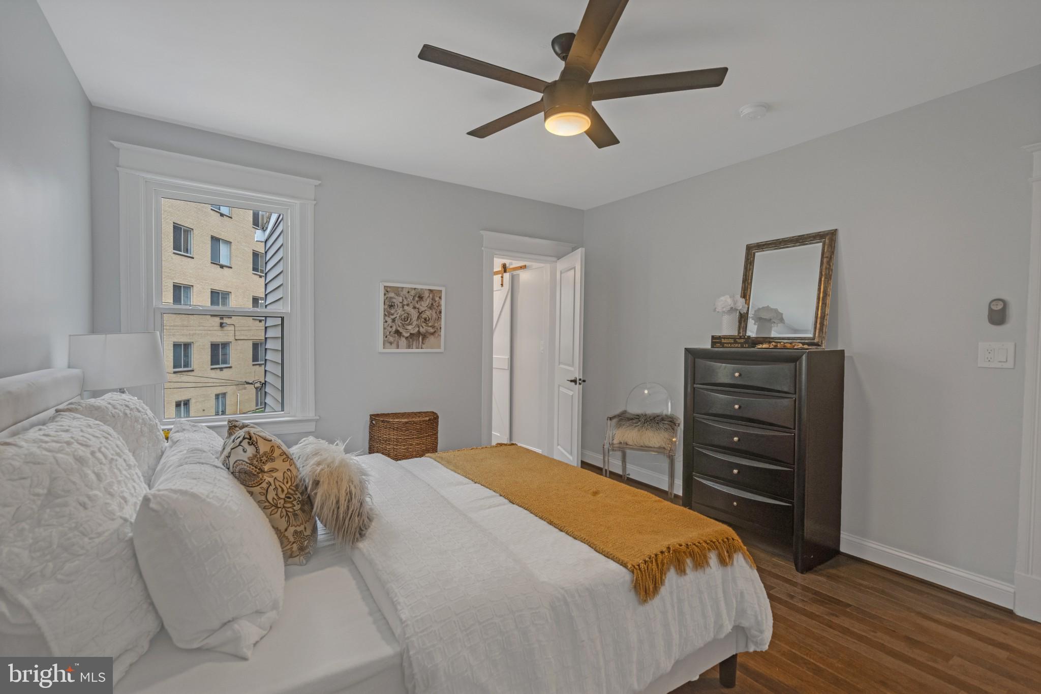 1502 Spring Place Northwest Washington, DC 20010 - Photo 18 of 35 Gallery Image 18