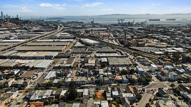 $369,000 | 1947 Palou Avenue, San Francisco, CA 94124