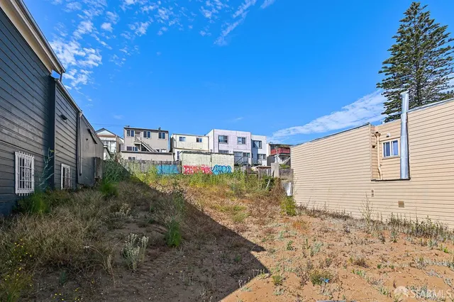 $369,000 | 1947 Palou Avenue, San Francisco, CA 94124