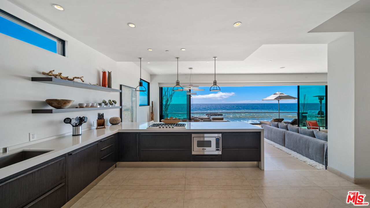 25250 Malibu Road Malibu, CA 90265 - Photo 23 of 66