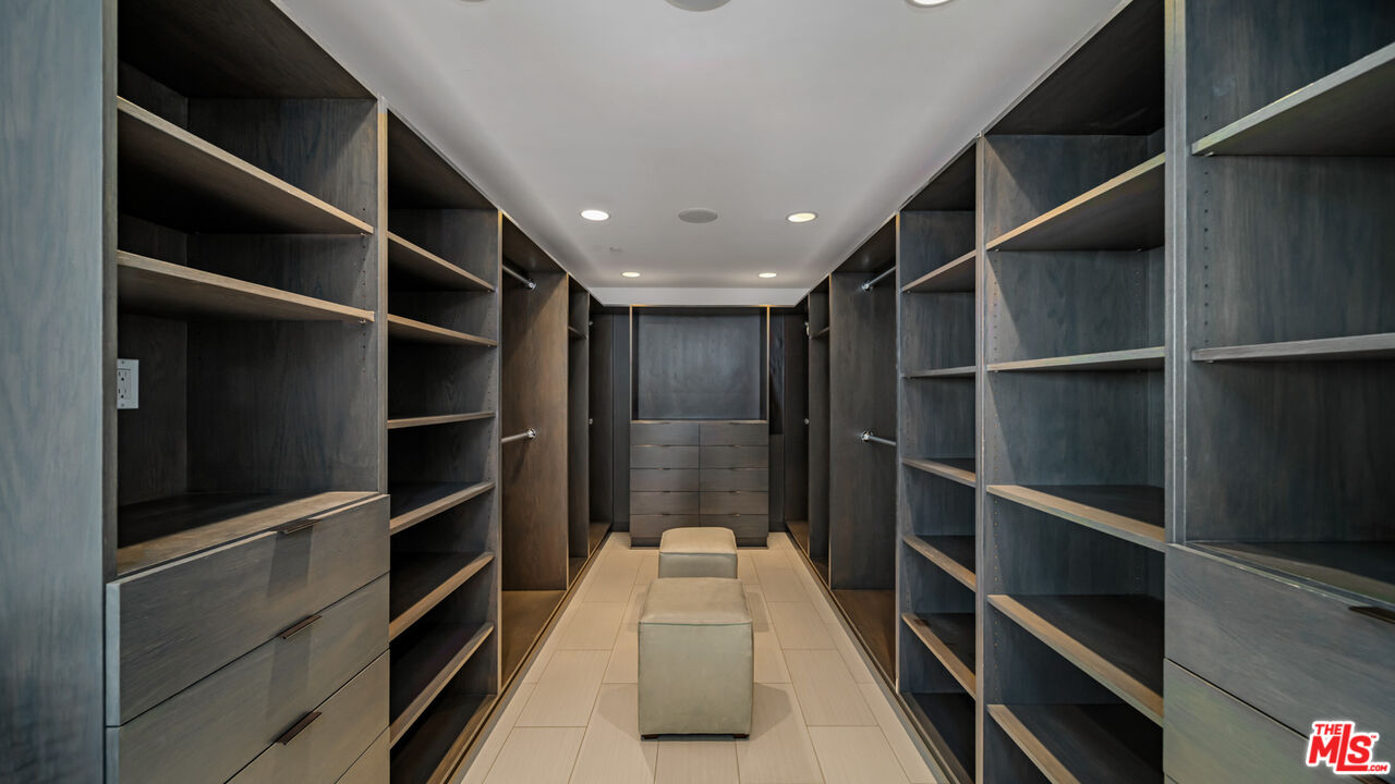 25250 Malibu Road Malibu, CA 90265 - Photo 43 of 66 a hallway with closet