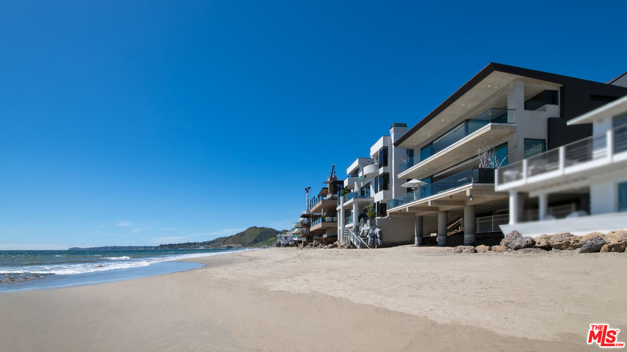 25250 Malibu Road Malibu, CA 90265 - Photo 59 of 66 a view of a house with a yard