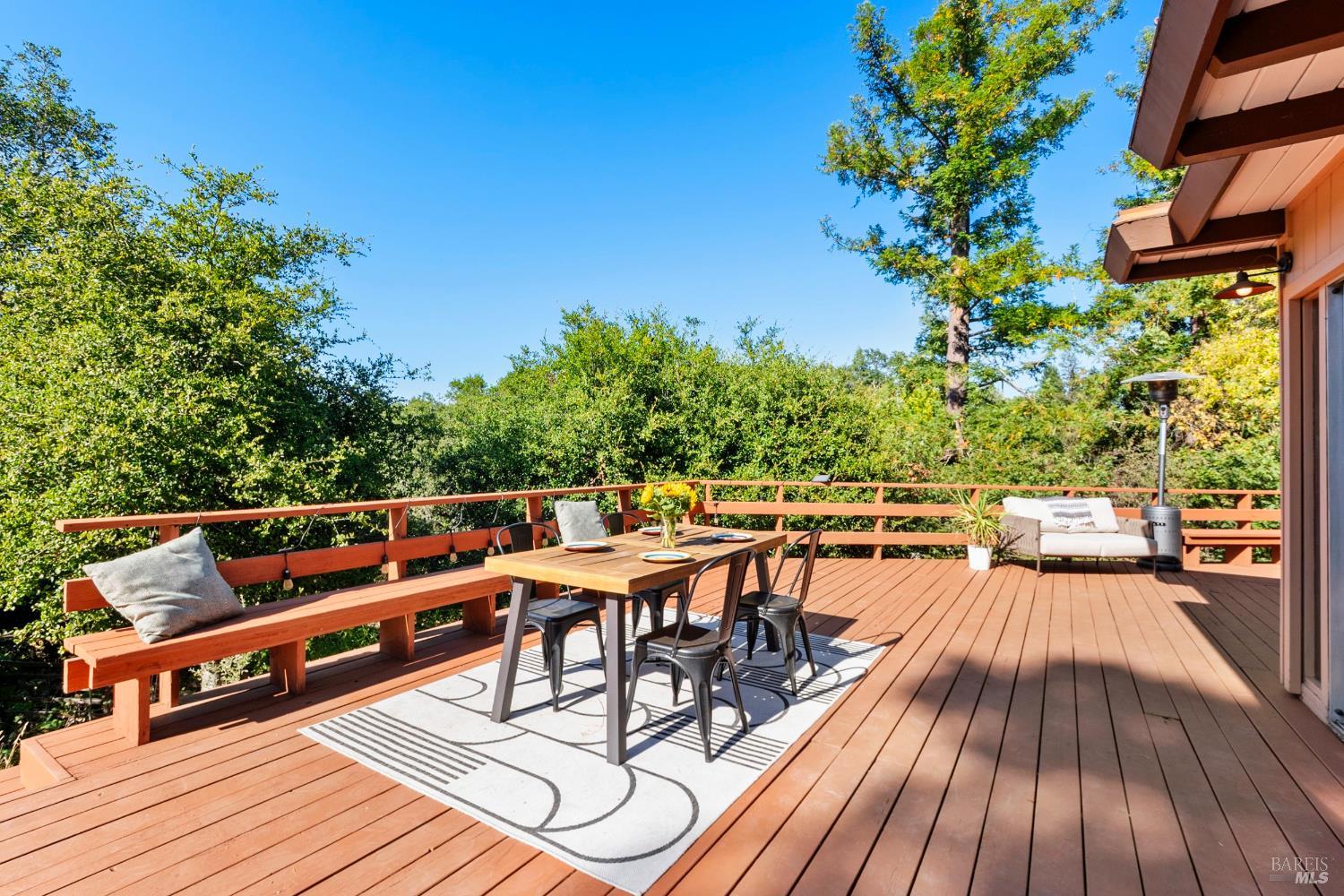 2140 Hyland Court Santa Rosa, CA 95404 - Photo 43 of 51 a outdoor view with a sitting space