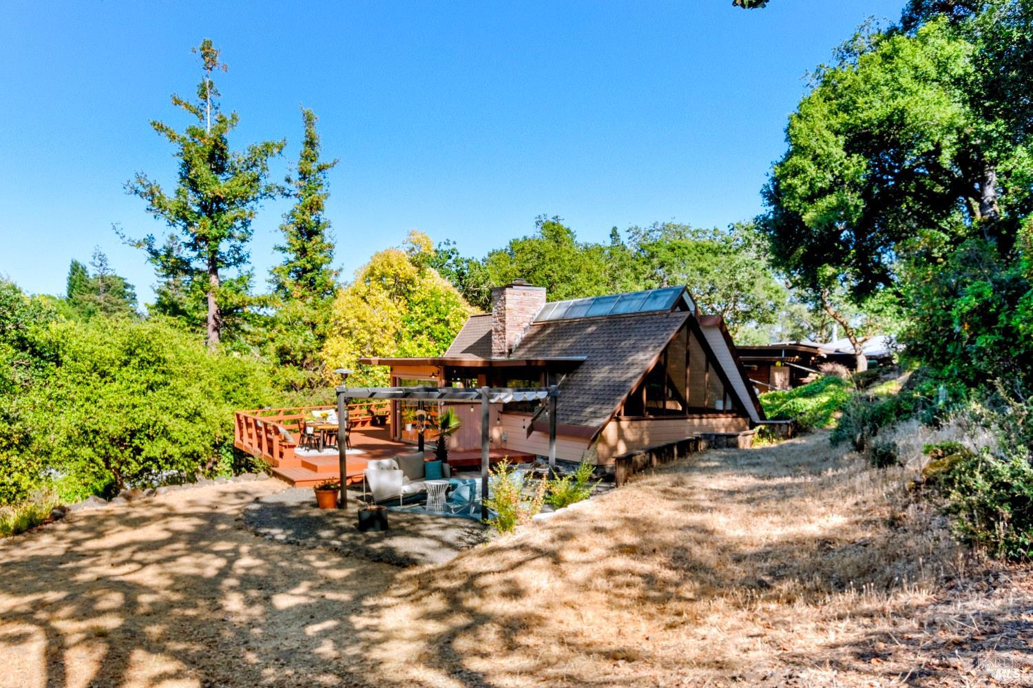 2140 Hyland Court Santa Rosa, CA 95404 - Photo 50 of 51 a view of an outdoor space with seating
