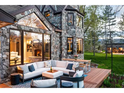 $4,832,000 | 5575 St Vrain Road, Longmont, CO 80503