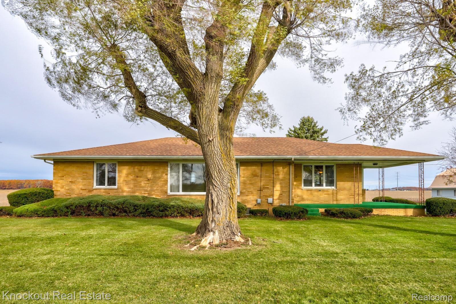 9230 West Caro Road Reese, MI 48757 - Photo 6 of 77 9230 W Caro Reese-4.jpg