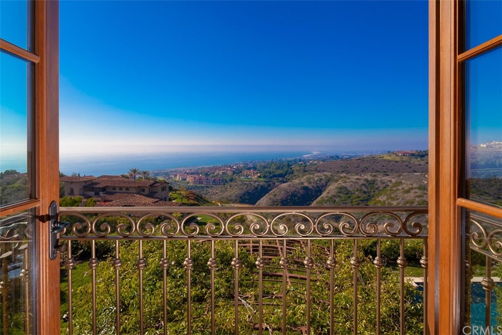 3 Shell Beach Newport Coast, CA 92657 - Photo 14 of 39