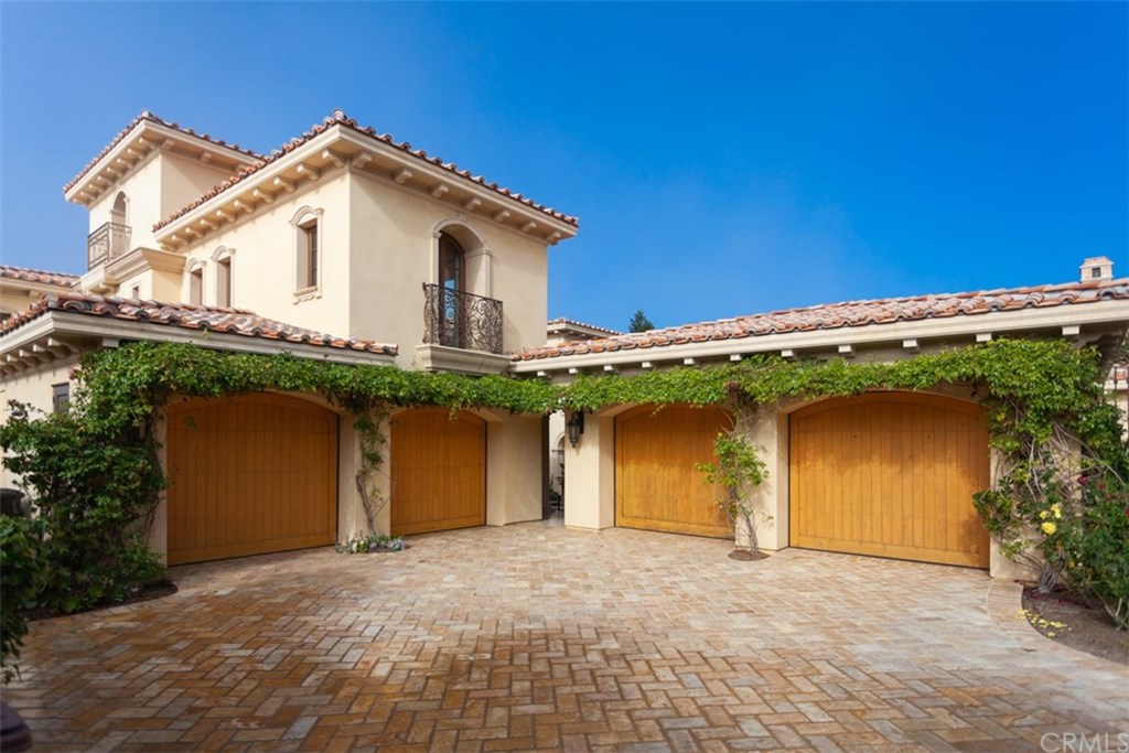 3 Shell Beach Newport Coast, CA 92657 - Photo 21 of 39 Easy on grade parking for 4 cars in the garage and large motor-court