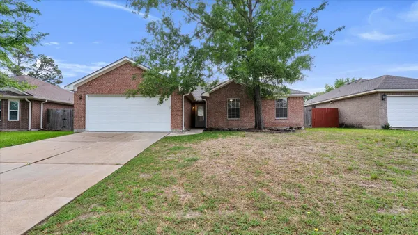 $235,000 | 16895 Bob White, Conroe, TX 77385