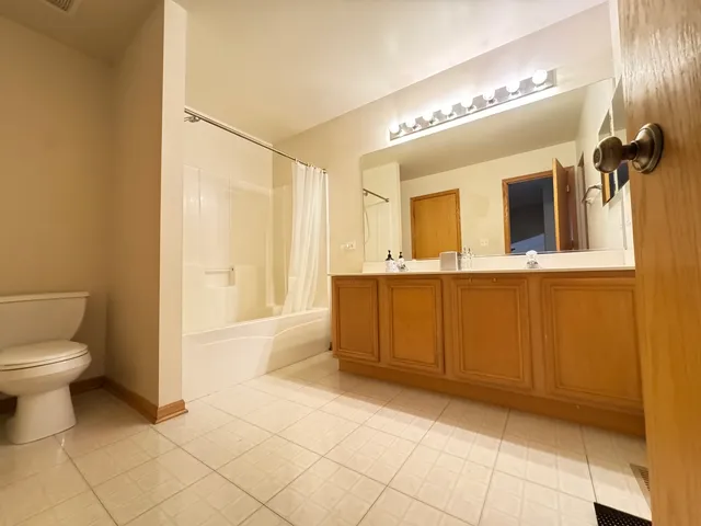 $2,600 | 1606 Donegal Drive, Minooka, IL 60447