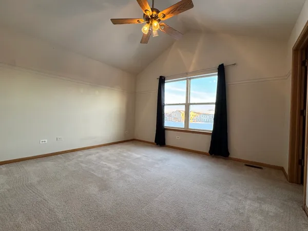 $2,600 | 1606 Donegal Drive, Minooka, IL 60447