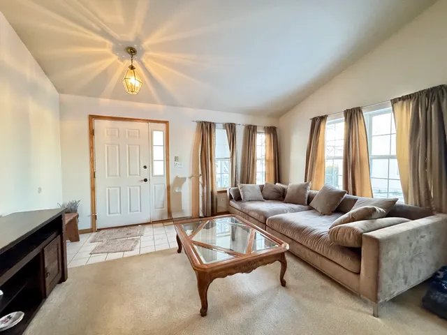 $2,500 | 1606 Donegal Drive, Minooka, IL 60447