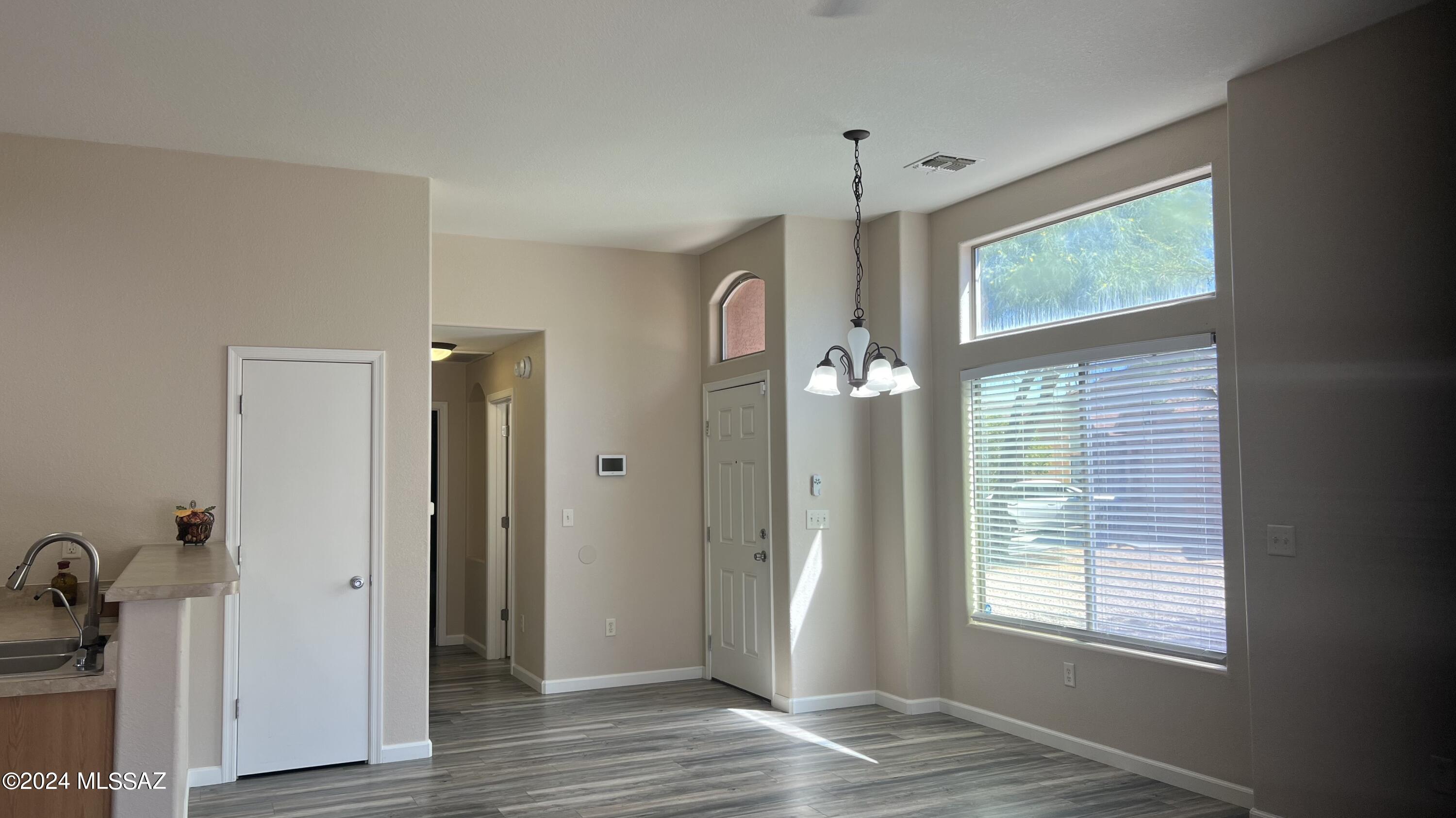 6020 South Avenida Ribero Tucson, AZ 85706 - Photo 7 of 41