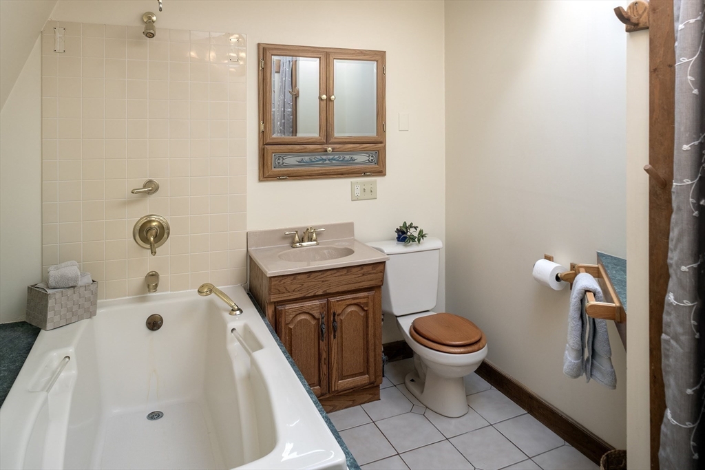 25 Dukes Brook Road Plympton, MA 02367 - Photo 27 of 35