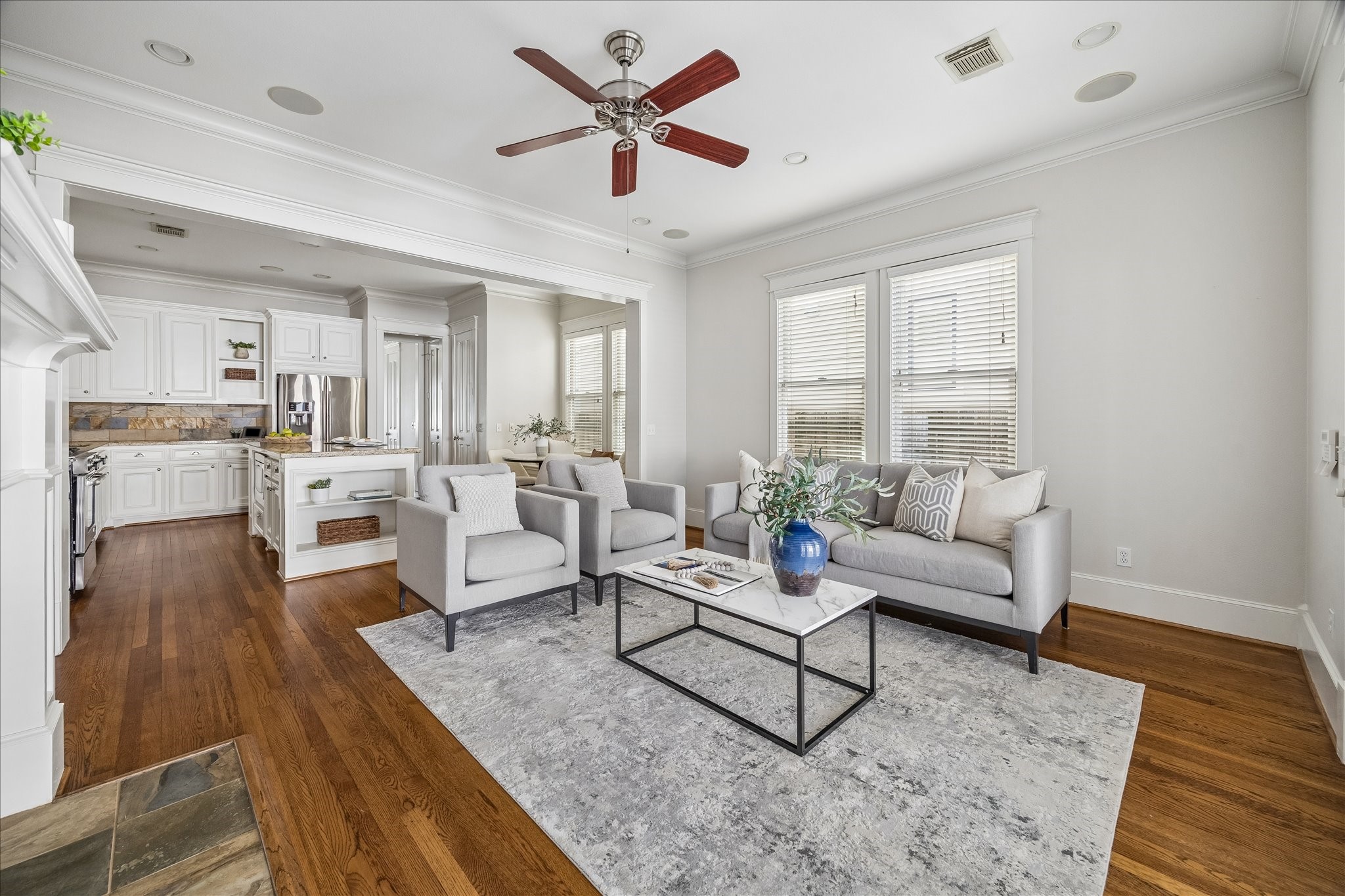 1534 Nicholson Street Houston, TX 77008 - Photo 14 of 31