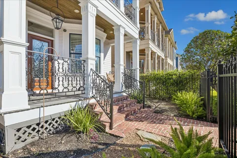 $850,000 | 1534 Nicholson Street, Houston, TX 77008