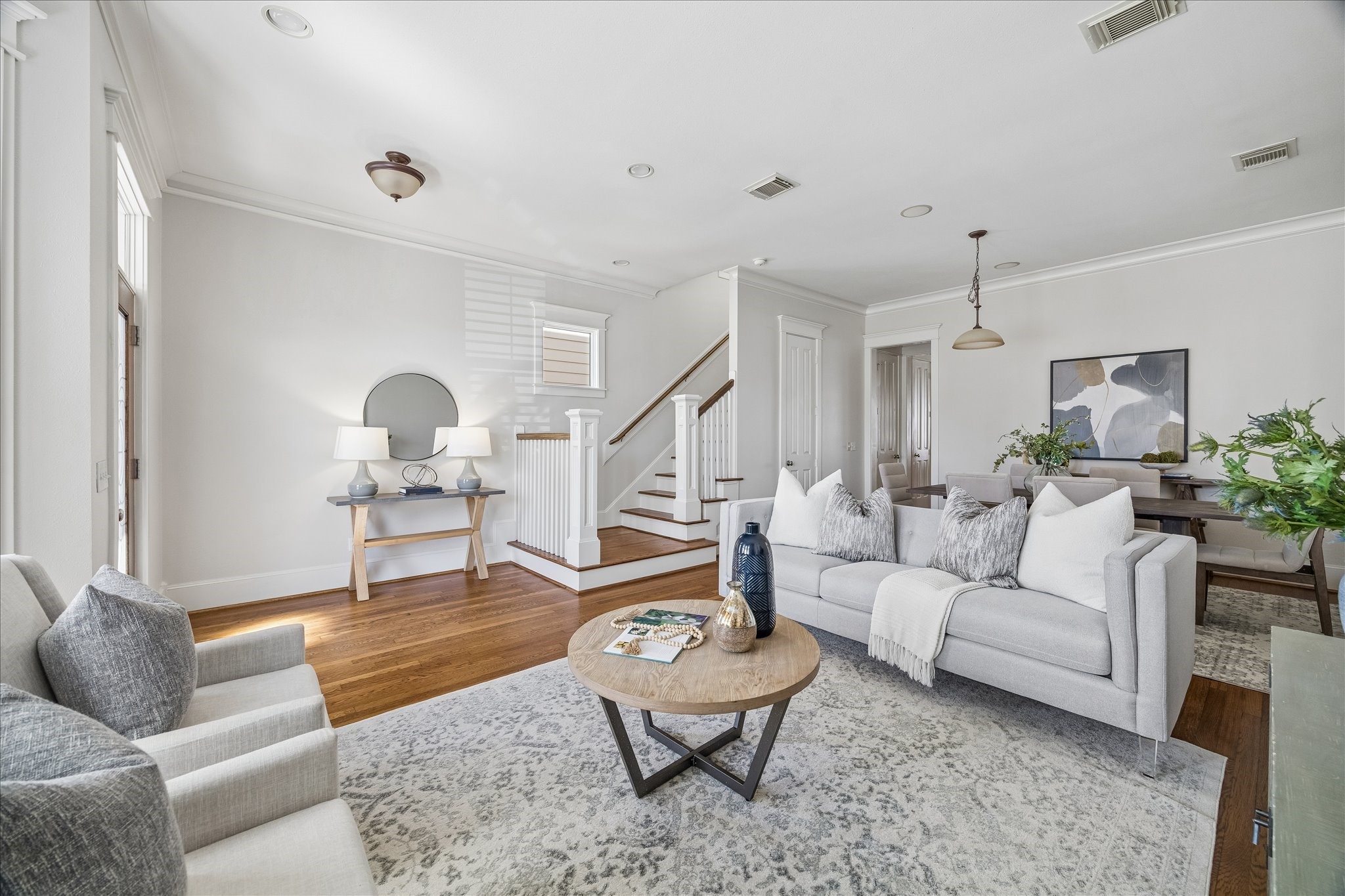 1534 Nicholson Street Houston, TX 77008 - Photo 9 of 31