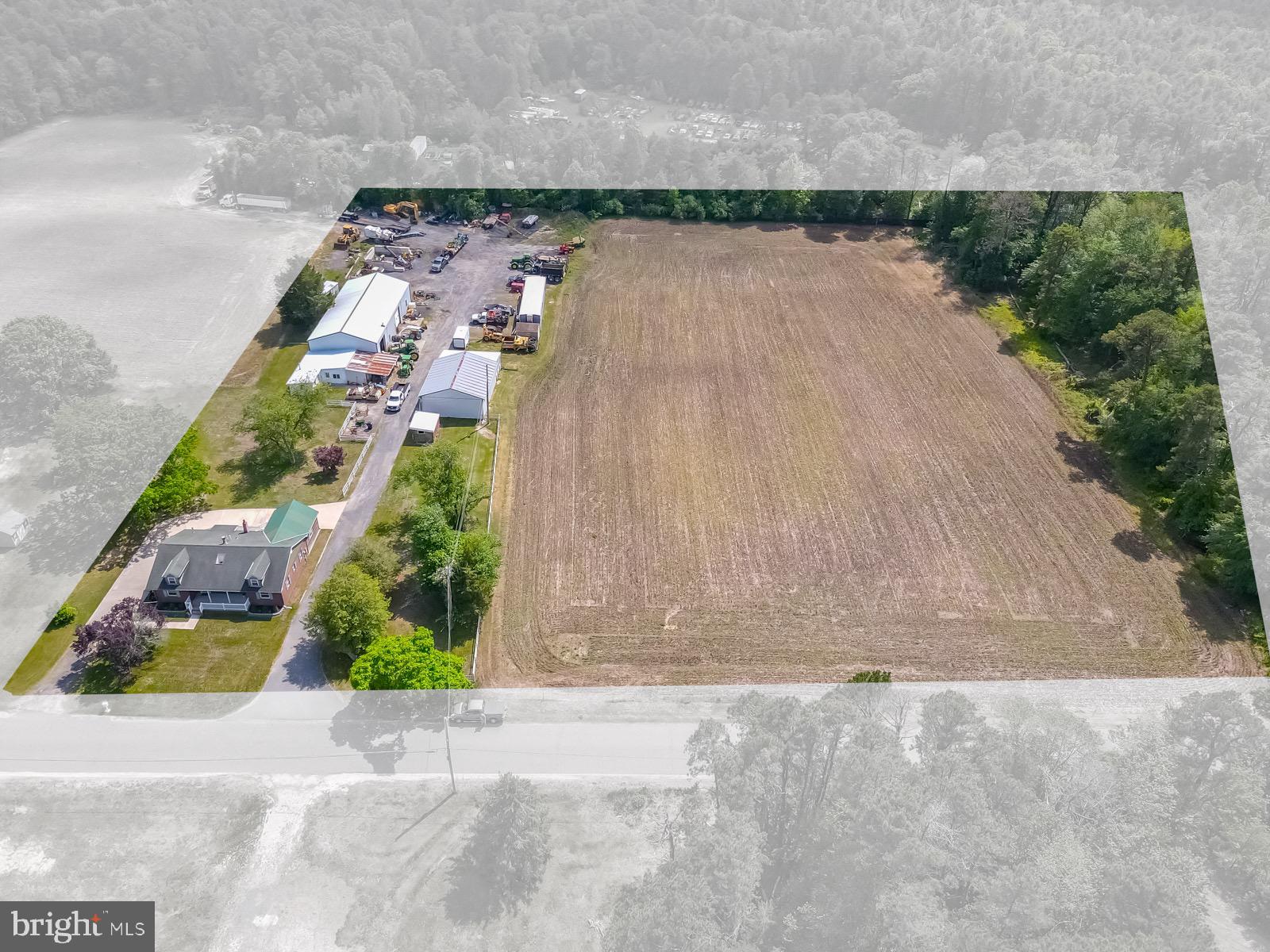 329 Lakedale Road Berlin, NJ 08009 - Photo 8 of 63