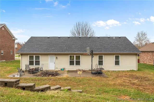 $280,000 | 1026 Brookstone Court, Georgetown, IN 47122