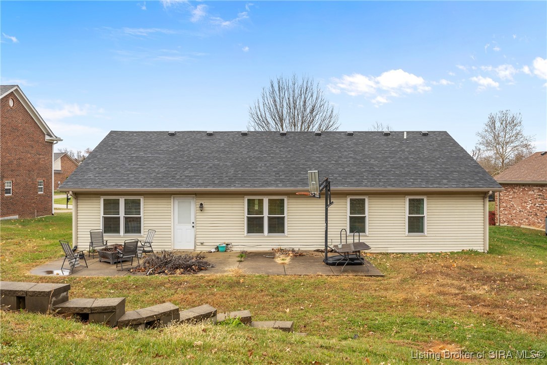 1026 Brookstone Court Georgetown, IN 47122 - Photo 29 of 36