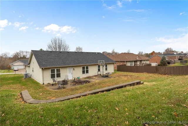$280,000 | 1026 Brookstone Court, Georgetown, IN 47122
