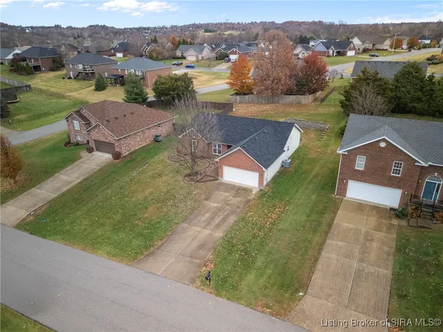 $280,000 | 1026 Brookstone Court, Georgetown, IN 47122