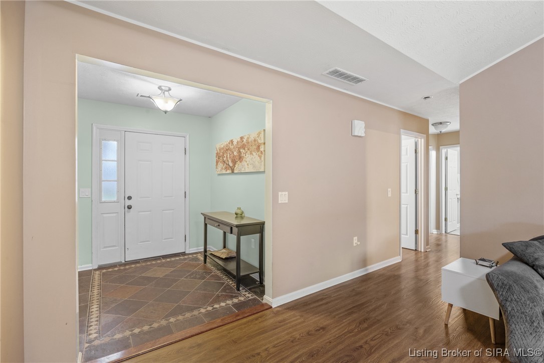 1026 Brookstone Court Georgetown, IN 47122 - Photo 4 of 36