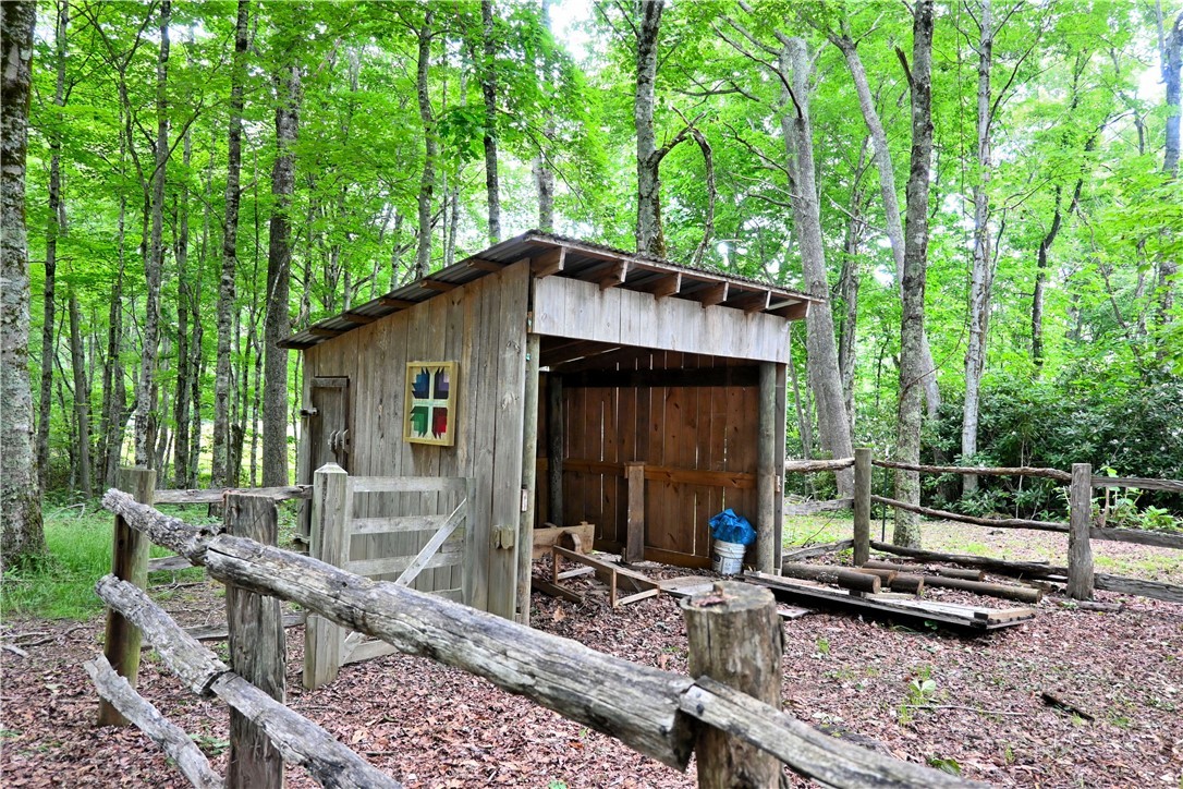 463 Fairview Church Road Lansing, NC 28643 - Photo 41 of 49