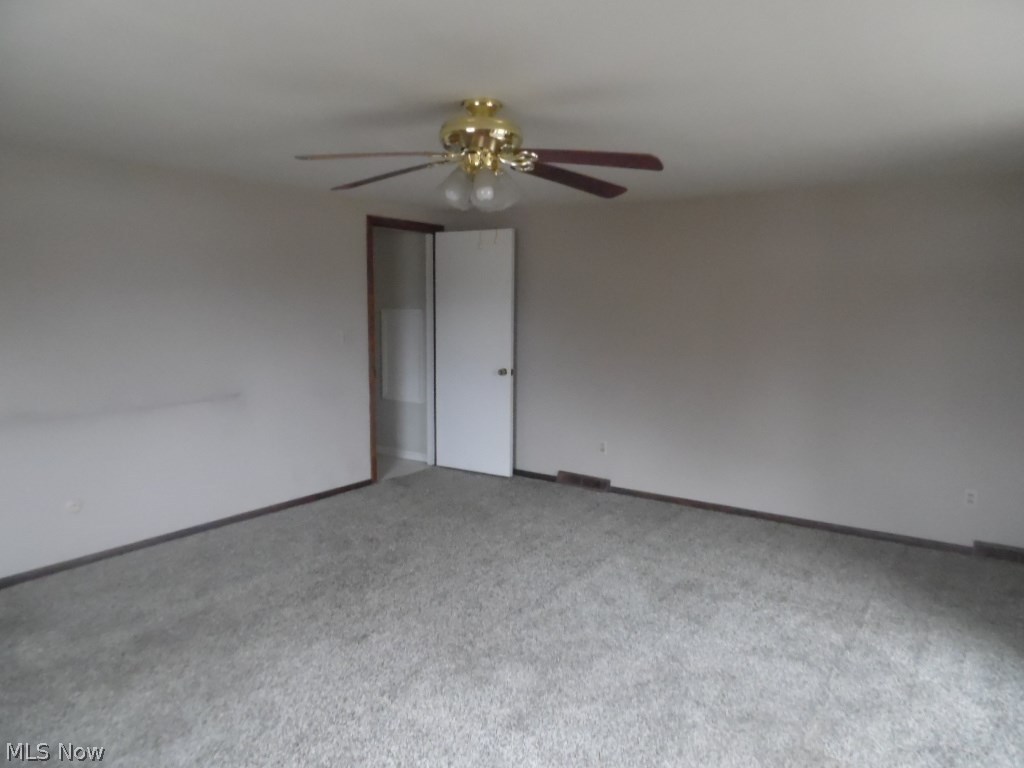 4785 Dorshwood Road Cleveland, OH 44121 - Photo 10 of 18