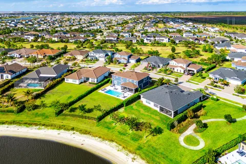 $1,425,000 | 923 Hookline Circle, Loxahatchee, FL 33470
